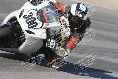 media/Sep-20-2025-Race Pace (Sat) [[d4e1b33f4d]]/Verified/Turn 4 Inside (820am)/